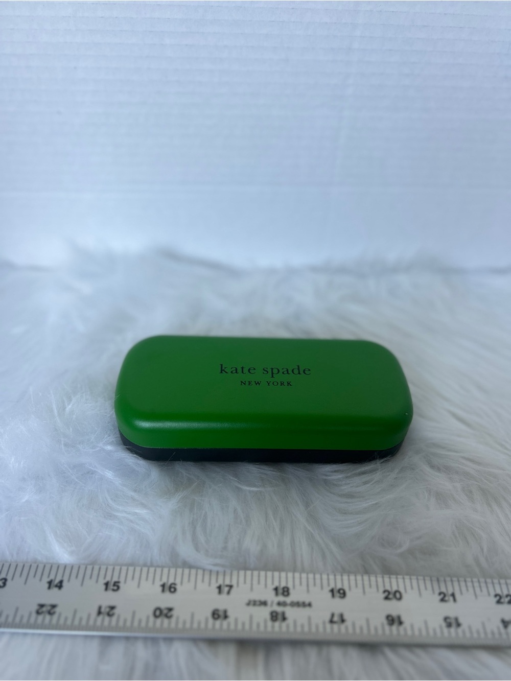 kate spade Eyeglasses Case in Green & Black